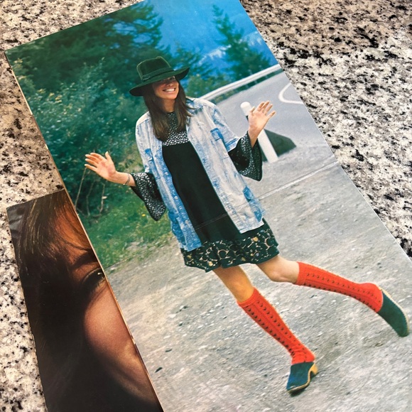 Carly Simon & James Taylor Vinyl Record Set - Picture 5 of 7